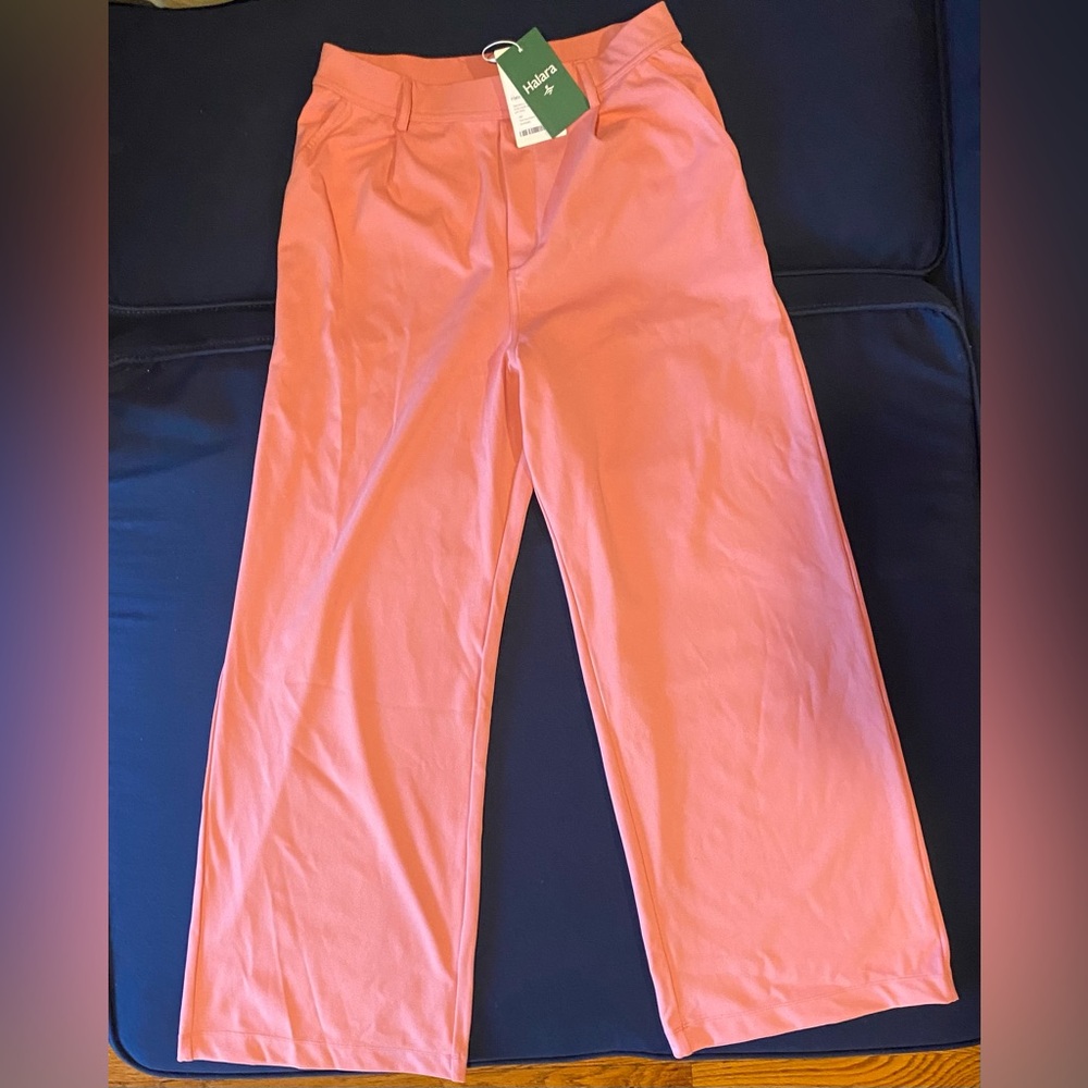 BRAND NEW HALARA Straight Leg, Casual/Work Pant; 5”2 and under suggested